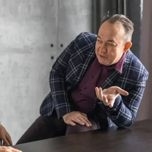 Постер товара: Аудиокнига «Фокусы языка в деловой коммуникации»