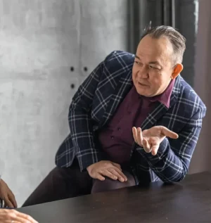 Постер товара: Аудиокнига «Фокусы языка в деловой коммуникации»