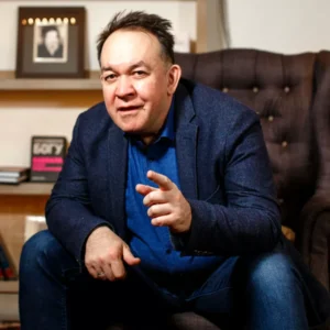 Постер товара: Курс «Гипнотерапия зависимостей. Практический Гипноз Онлайн»