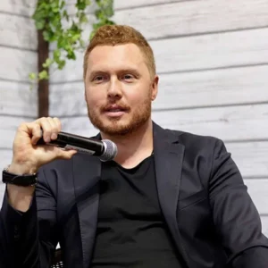 Постер товара: Тренинг «О чем и как разговаривать с девушками. В любом месте и в любое время»